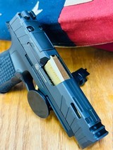 SIG SAUER P365XL SPECTRE COMP 9MM - 10 of 10