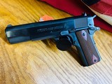 COLT 1911 GOVERNMENT 45ACP. 5