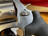 SMITH&WESSON STNLS 500SW REVOLVER - 4 of 11