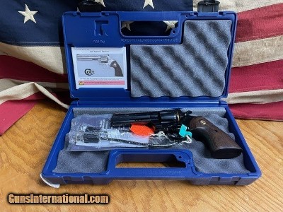 COLT PYTHON .357 MAG REVOLVER