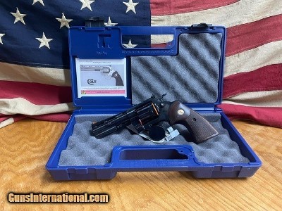 COLT PYTHON .357MAG REVOLVER