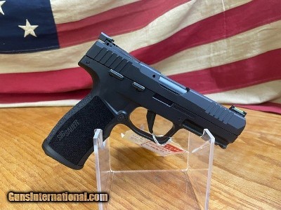 SIG SAUER 9322 OR 22LR PISTOL