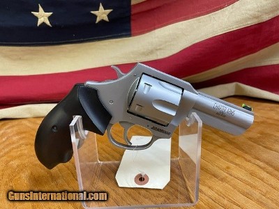 CHARTER ARMS PROFESSIONAL V