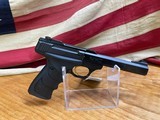 BROWNING BUCK MARK STANDARD .22LR PISTOL - 1 of 7