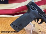 SMITH&WESSON M&P .22MAG PISTOL - 7 of 9