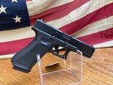 GLOCK 17 9MM PISTOL - 1 of 8