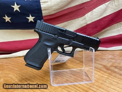 GLOCK 23 GEN5 40SW PISTOL