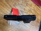 SMITH&WESSON EZ SHIELD .380 PISTOL - 6 of 9