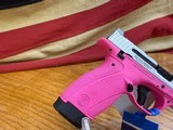 SMITH&WESSON BODYGUARD 2. .380 PISTOL - 5 of 9