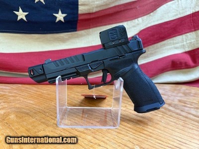 SPRINGFIELD ECHELON 9MM PISTOL