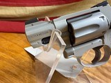 SMITH & WESSON 632-UC 32 H&R REVOLVER - 6 of 11