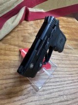 SMITH AND WESSON BODYGAURD - 6 of 7