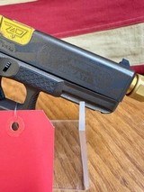 GLOCK 19 9 MM - 9 of 9