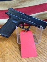 GLOCK 17 - 4 of 6