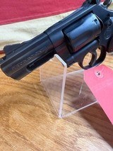 SMITH AND WESSON 19-9 - 6 of 7