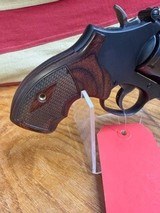 SMITH AND WESSON 19-9 - 3 of 7