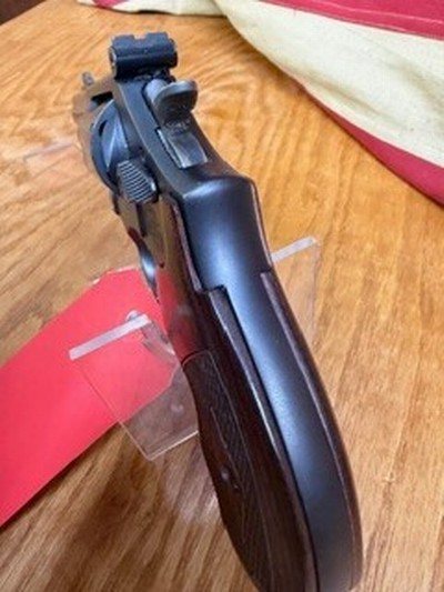 SMITH AND WESSON 19-9 - Image 5 of 7