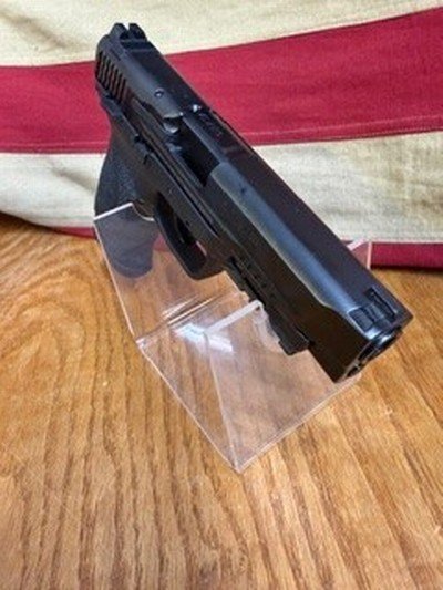 SMITH & WESSON M&P 45 - Image 8 of 9