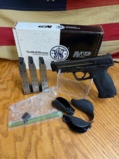 SMITH & WESSON M&P 45 - Image 1 of 9