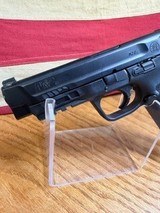SMITH & WESSON M&P 45 - Image 4 of 9