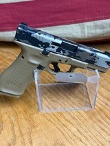 GLOCK 19X (V) - 1 of 5