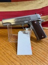 COLT 1911 GOVERNMENT - 2 of 2