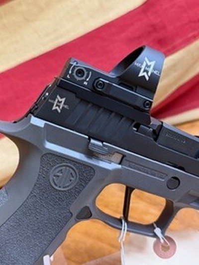 SIG SAUER P320 - Image 3 of 5