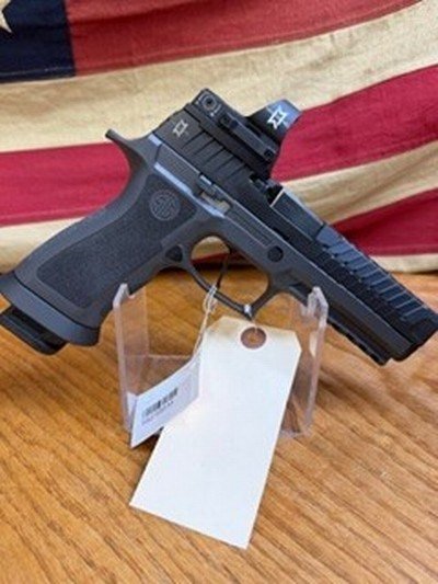 SIG SAUER P320 - Image 2 of 5