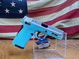 SMITH & WESSON EZ SHIELD - 1 of 12