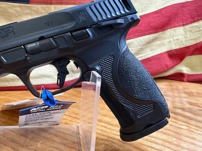 SMITH & WESSON M&P9 - Image 7 of 14