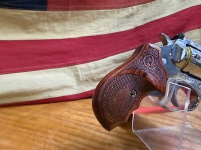 RUGER SP 101 - Image 7 of 13