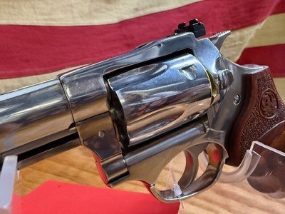RUGER SP 101 - Image 9 of 13