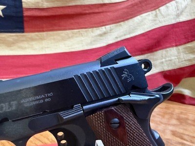 COLT COMBAT COMMANDER - Image 7 of 12