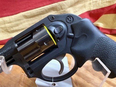 RUGER LCR - Image 3 of 10