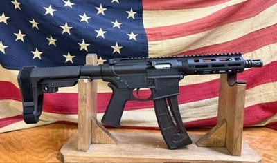 SMITH AND WESSON M&P 15-22 - Image 2 of 16