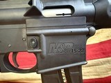 SMITH AND WESSON M&P 15-22 - Image 4 of 16