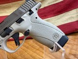 SMITH AND WESSON BODYGUARD 2.0 - Image 8 of 10