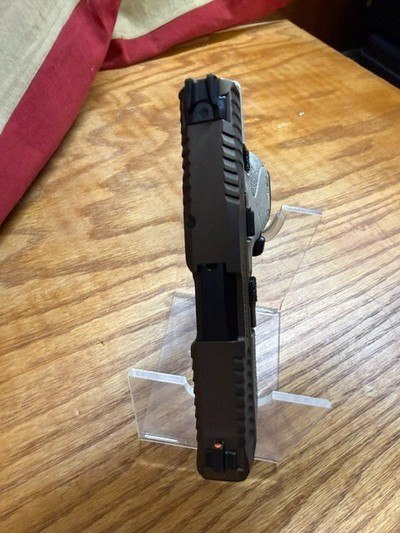 SMITH AND WESSON BODYGUARD 2.0 - Image 5 of 10