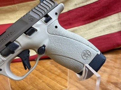 SMITH AND WESSON BODYGUARD 2.0 - Image 8 of 10