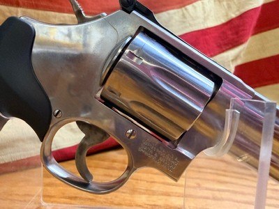 SMITH & WESSON 686-6 WITH HOLSTER - Image 5 of 11
