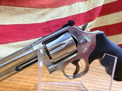 SMITH & WESSON 686-6 WITH HOLSTER - Image 7 of 11
