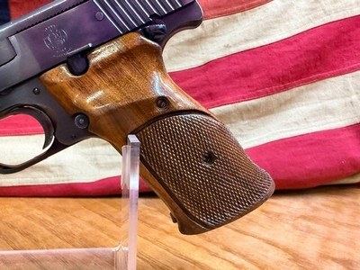 SMITH & WESSON 41 - Image 9 of 13