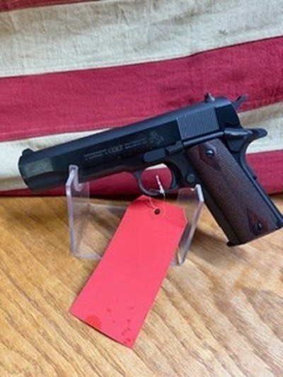 COLT GOVERNMENT M1911 - Image 1 of 7