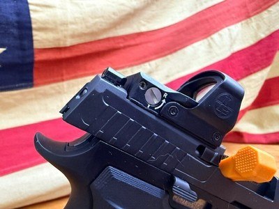 SIG SAUER P320 - Image 3 of 11