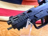 SIG SAUER P320 - Image 9 of 11