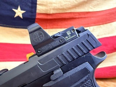 SIG SAUER P320 - Image 8 of 11