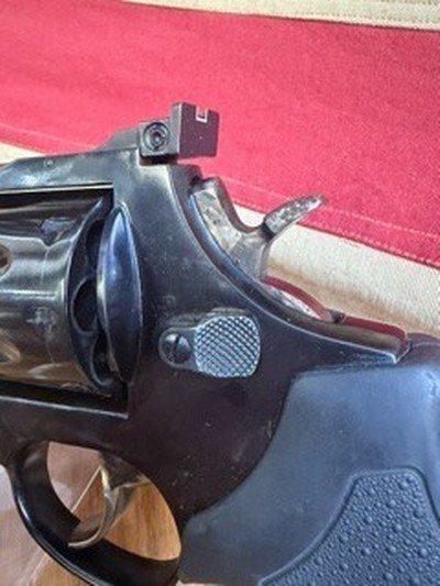 TAURUS 608 - Image 4 of 11