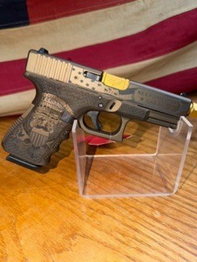 GLOCK 19 - Image 3 of 3