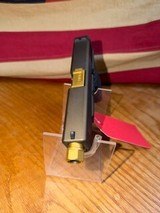 GLOCK 19 - Image 2 of 3