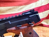 BROWNING BUCK MARK - Image 8 of 11